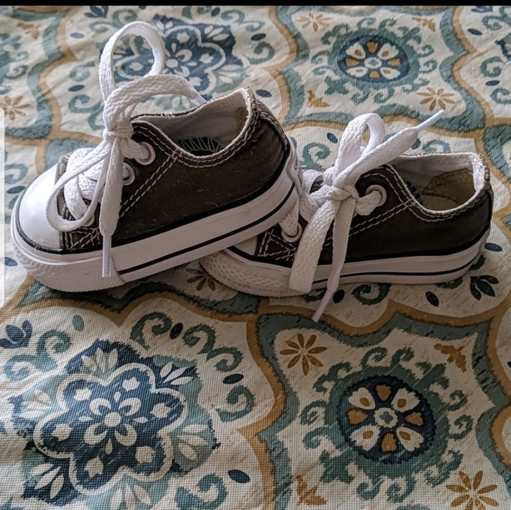 Baby converse - Picture 2 of 4